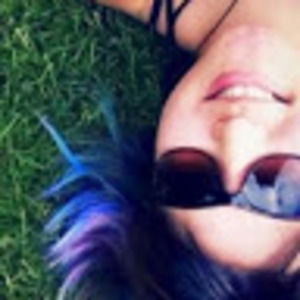 Meet your Posher, Elena